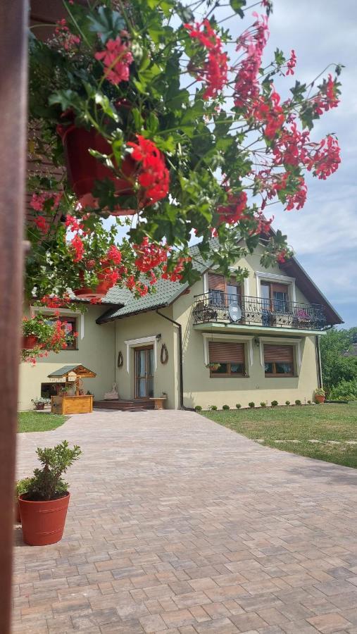 U Gosi Zator Villa Exteriör bild